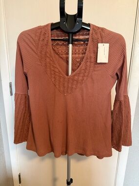 Free People Lace-Trim Ribbed V-Neck Tunic in Dusty Rose